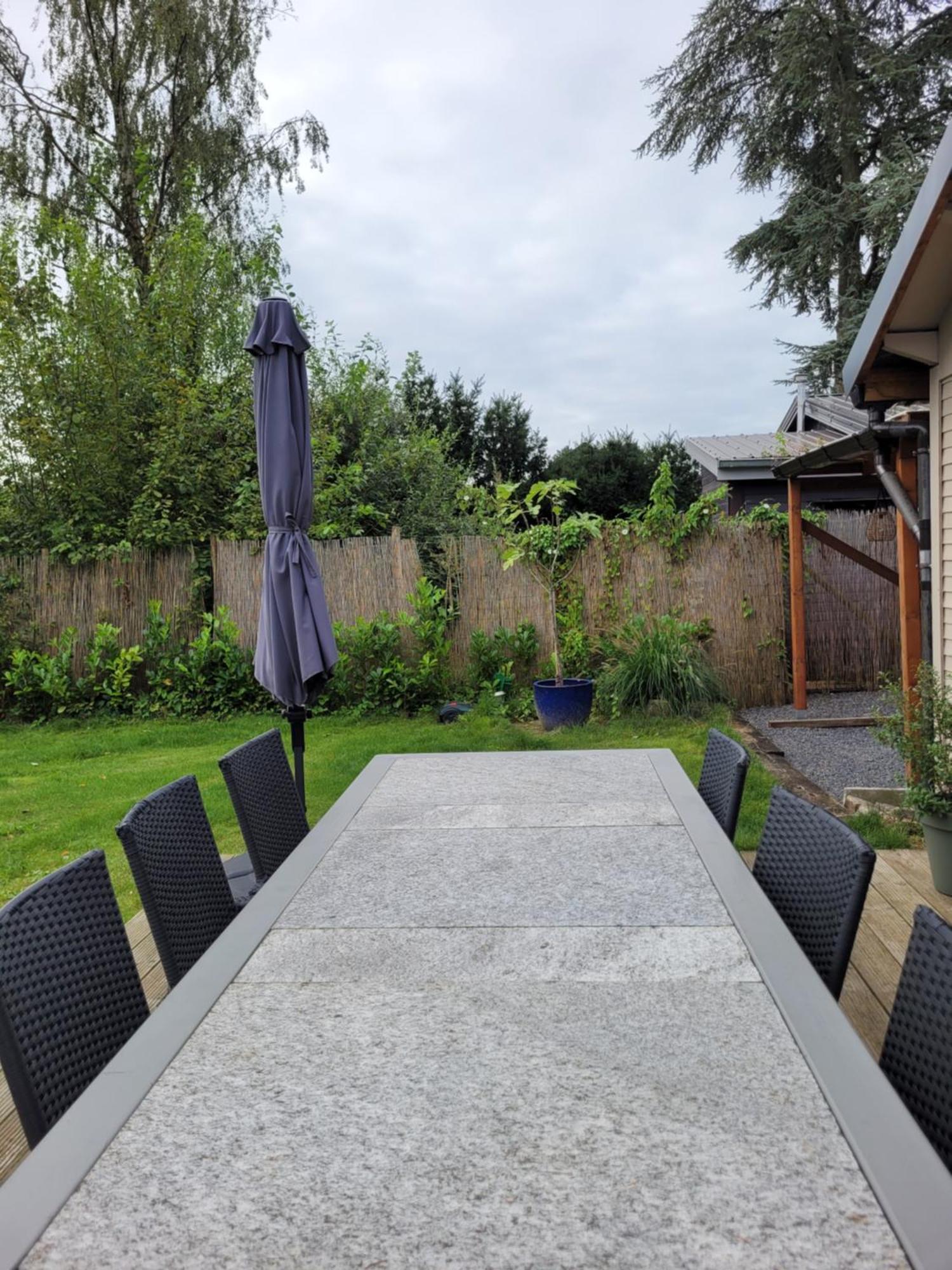 Rustig Gelegen Chalet Kapeki Met Tuin Aan Het Water Geel Extérieur photo